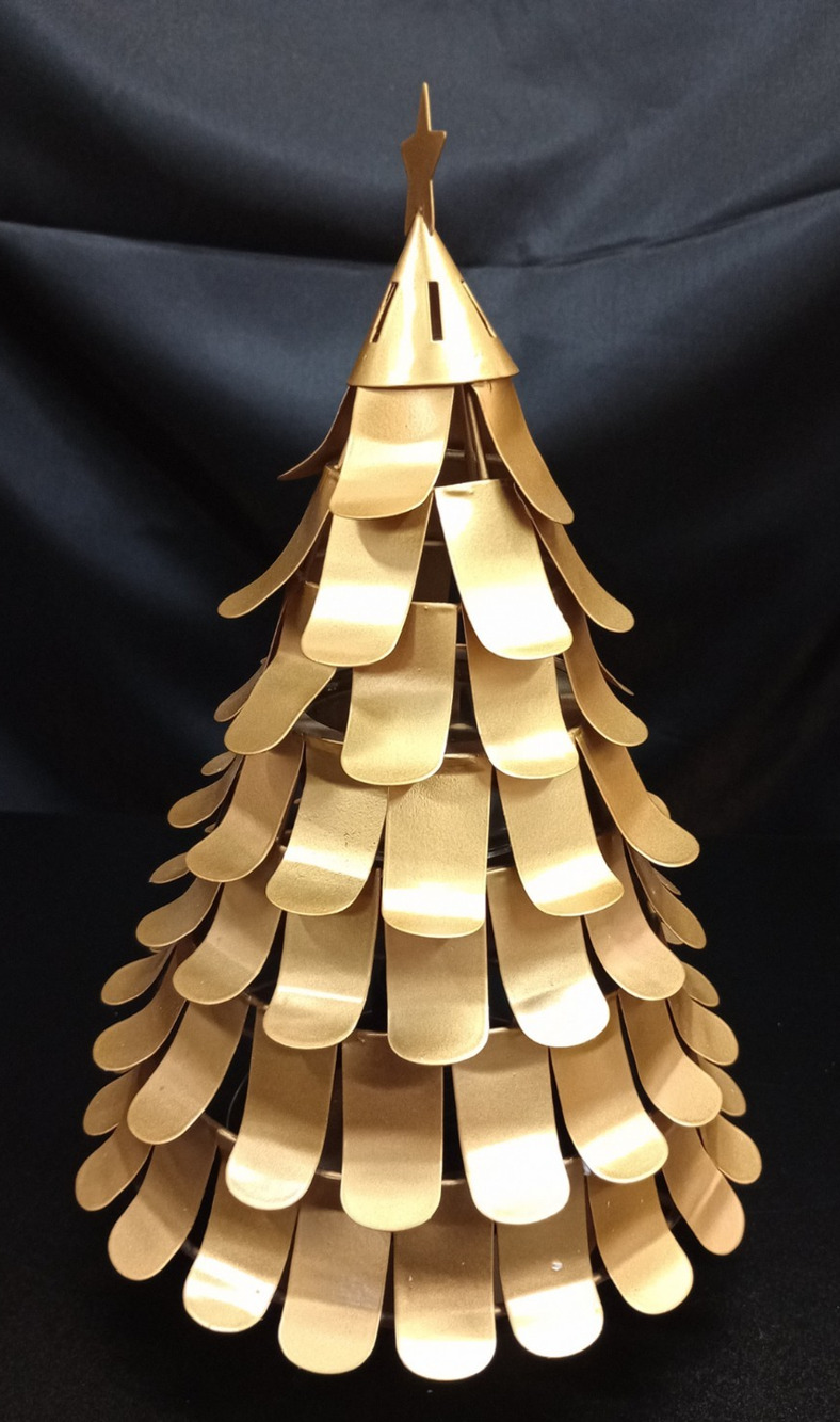 Scentsy Treetops Glisten Gold Metal Christmas Tree Wax Warmer With Box